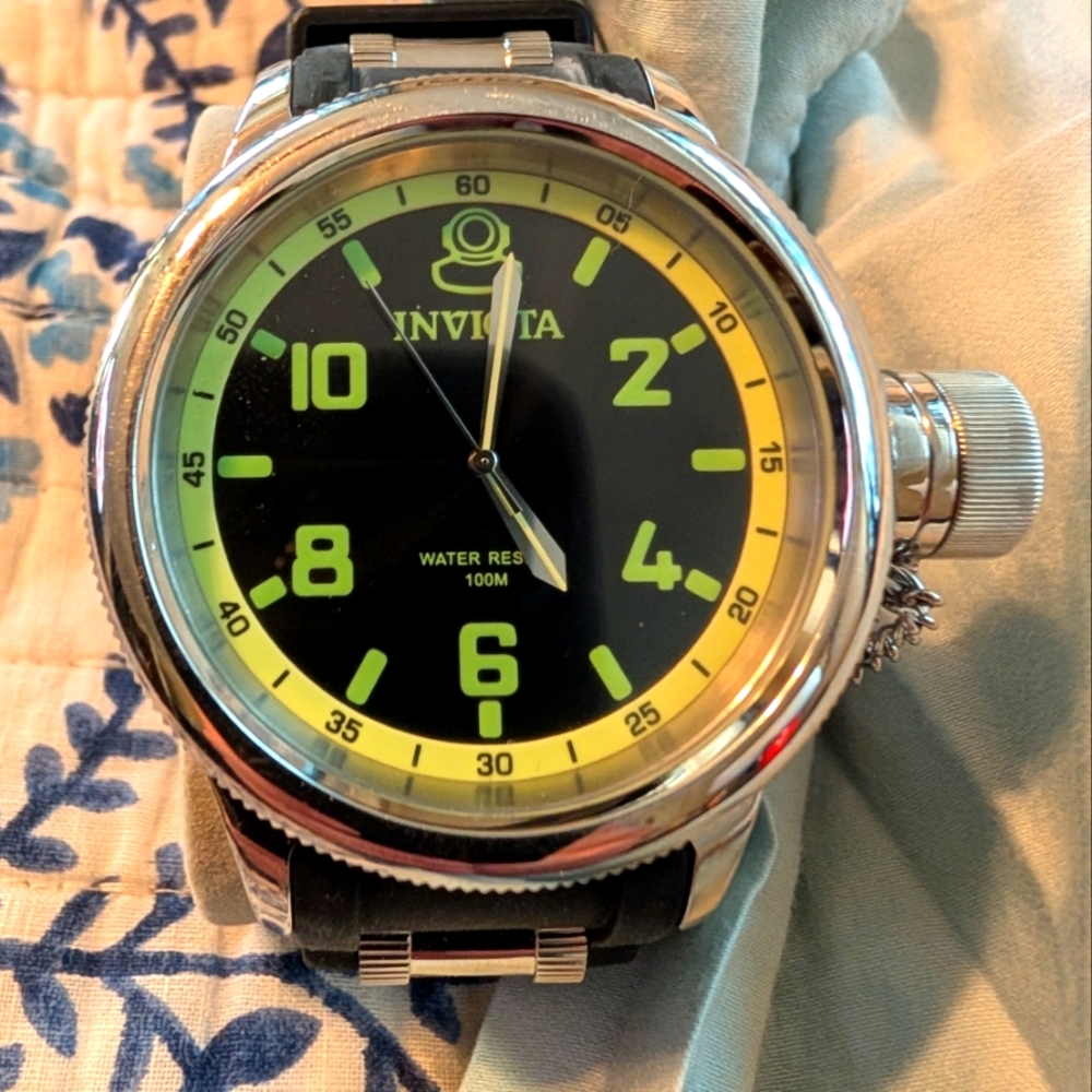 Preowned Big Face Invicta Watch